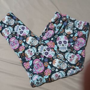 Women's Skull Print Leggings - Black with Pink & Teal Floral Accents